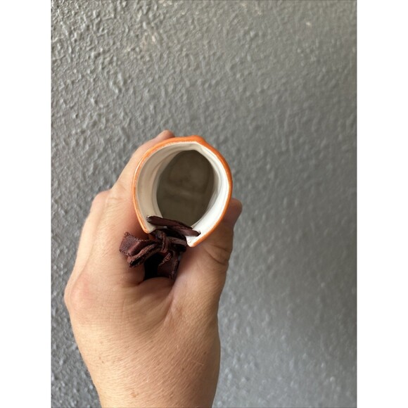 Victoria Carlsbad Austrian Porcelain 2 - "Shoes of Glass" Collection - Picture 6 of 14